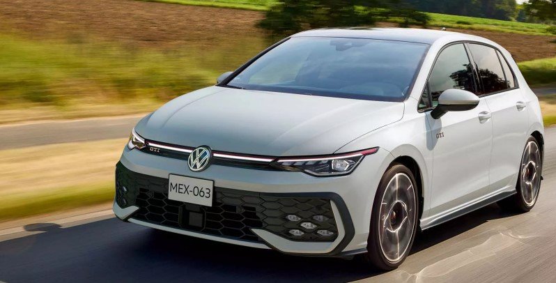 Nuevo VW GTI DSG 7, 2025 ¿El Rey de los Hot Hatches. Frente de costado izquierdo
